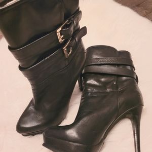 Micheal Kors Mae Boots - Size 7.5